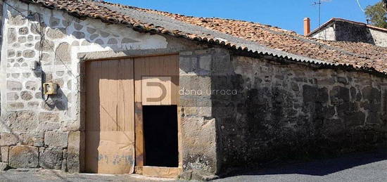 Casa en Teixeira (A)