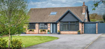 4 bedroom detached bungalow for sale