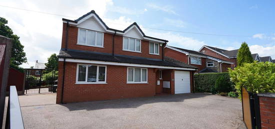 Detached house to rent in 1 Easedale Road, Heaton, Bolton BL1