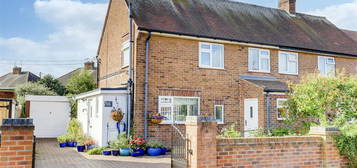 2 bed semi-detached house for sale