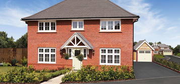 4 bed detached house for sale