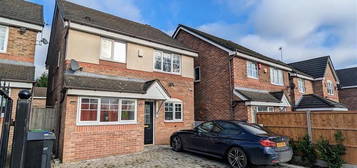 3 bed detached house to rent