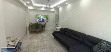 SATILIK YENİ BİNADAN MERKEZİ YERDE 3.KAT 2+1 MASRAFSIZ DAİRE