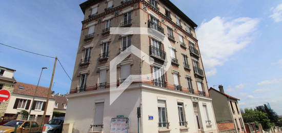 Appartement  à louer, 3 pièces, 2 chambres, 48 m²