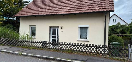 Einfamilienhaus in Fronberg für handwerklich Begabte