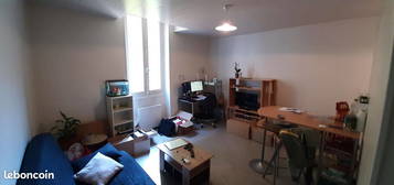 Location T2 40m² CAHORS CENTRE