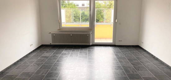 Moderne 3-Zimmer-Wohnung mit Balkon in ruhiger City-Lage, Pulheim