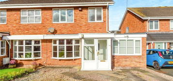 3 bed semi-detached house for sale