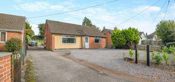 3 bedroom detached bungalow for sale