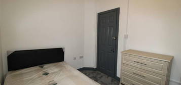 1 bedroom house share