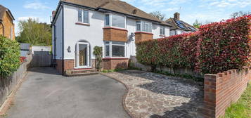 3 bed semi-detached house for sale