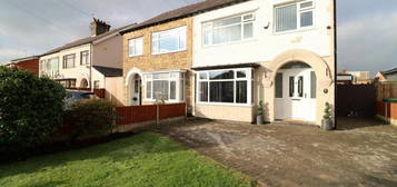 5 bedroom semi-detached house for sale