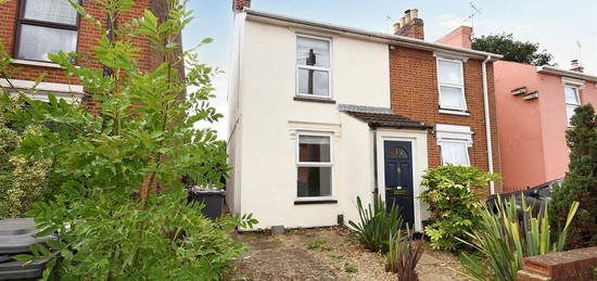 3 bed semi-detached house for sale