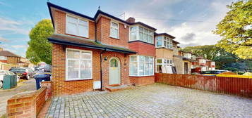 5 bedroom semi-detached house