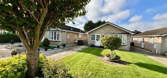 2 bedroom detached bungalow for sale