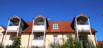 **Ideal zum späteren Selbstbezug**Attraktive 3 Zi.-Maison.-Whg. mit Balkon u. 2 Stellpl. in Neufahrn