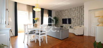 Apartamento T2 remodelado em Monte Formoso, Eiras.