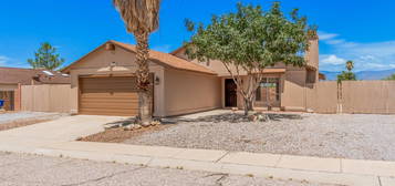 10029 E Eugenia Dr, Tucson, AZ 85730