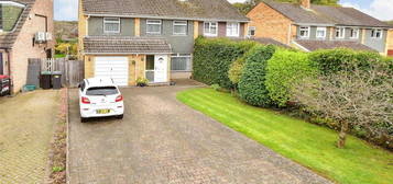 4 bedroom semi-detached house for sale