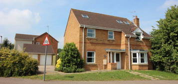 Detached house to rent in Wolseley Close, Yaxley, Peterborough PE7