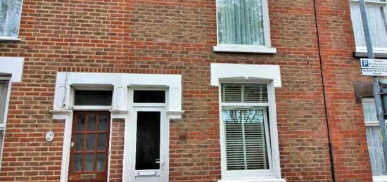 2 bedroom terraced house