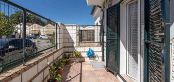 Casa en calle Manuel de Falla en Moraleda de Zafayona