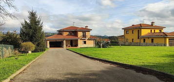 Casa en Parroquias Norte, Siero