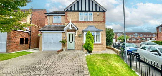 4 bedroom detached house for sale