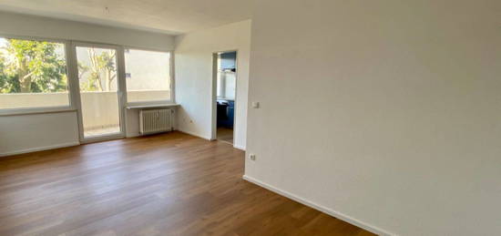 Renovierte 1-Zimmer-Wohnung mit Balkon und Einbauküche