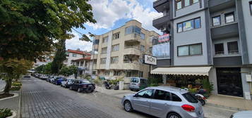 MUĞLA MENTEŞE KENT MEYDANINA SIFIR YENİLENMİŞ KİRALIK 3+1 DAİRE