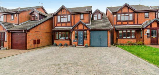 4 bedroom detached house for sale