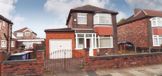 3 bed detached house for sale