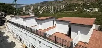 Casa adosada en Almu&#xF1;ecar Granada