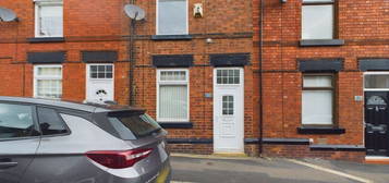 2 bed terraced house for sale