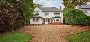 5 bedroom detached house for sale