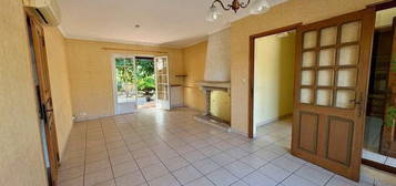 Vente villa 4 pièces 86 m²