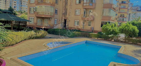 ALANYA TOSMUR 2+1 EŞYALI DENİZE 400 MT. HAVUZLU SATILIK DAİRE