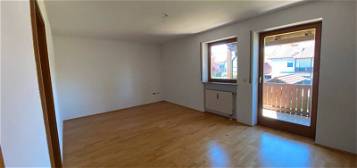 2-Zimmer Wohnung im Trostberg (EBK/TG/Balkon)