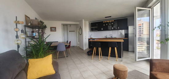 *Appartement 3 pièces avec terrasse à Marseille 13005**68 m2