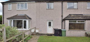 3 bedroom semi-detached house to rent