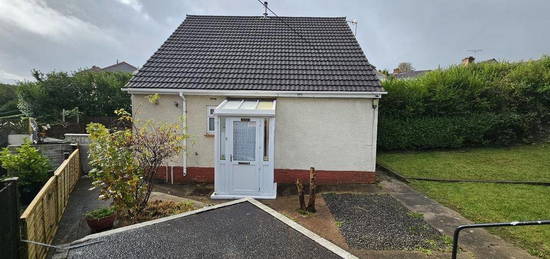 2 bedroom semi-detached house to rent