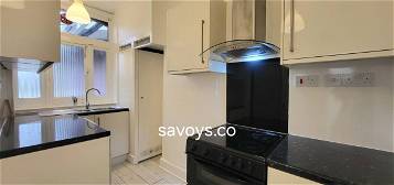 Flat to rent in Grove End House, Grove End Road, St Johns Wood NW8