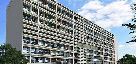 1-Zimmer-Wohnung im Corbusierhaus/Olympiastadion