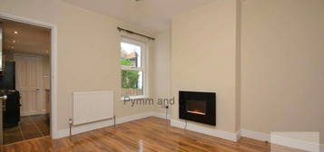 2 bedroom terraced house