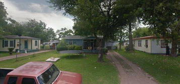 1109 13th St N, Texas City, TX 77590