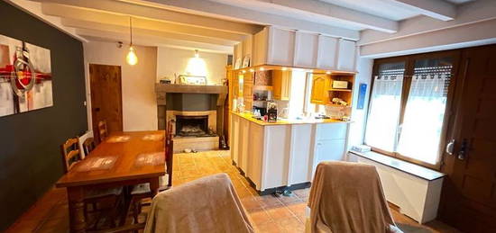 Maison à vendre 4 pièces PLELAUFF (22)