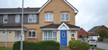 3 bedroom semi-detached house to rent