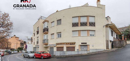 Piso en venta en Calle Madrid, 71, Barrio de la Vega