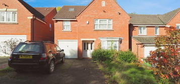 6 bedroom detached house for sale