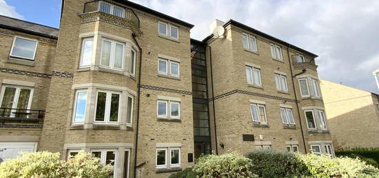 2 bedroom ground floor flat